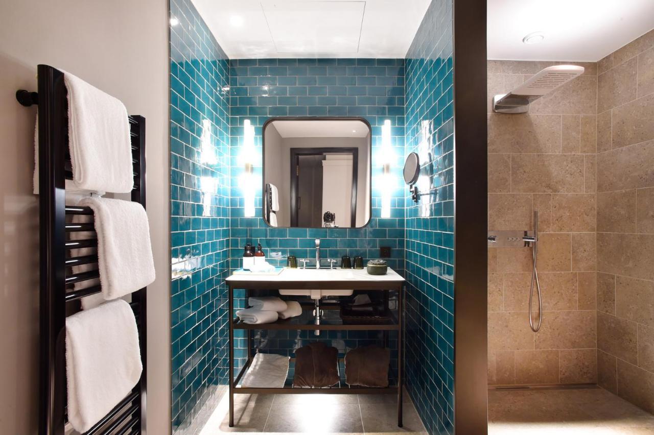 Das James Flensburg Exteriér fotografie Bathroom