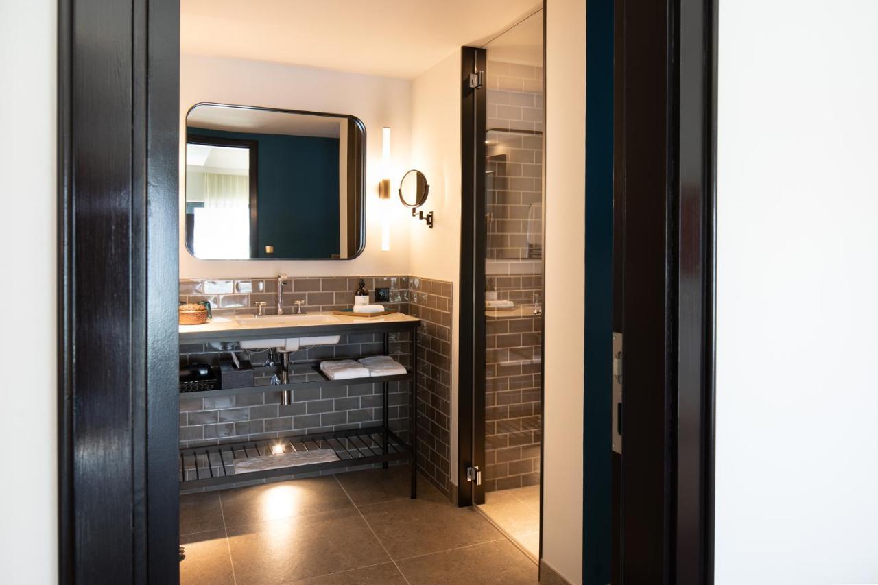 Das James Flensburg Exteriér fotografie Bathroom